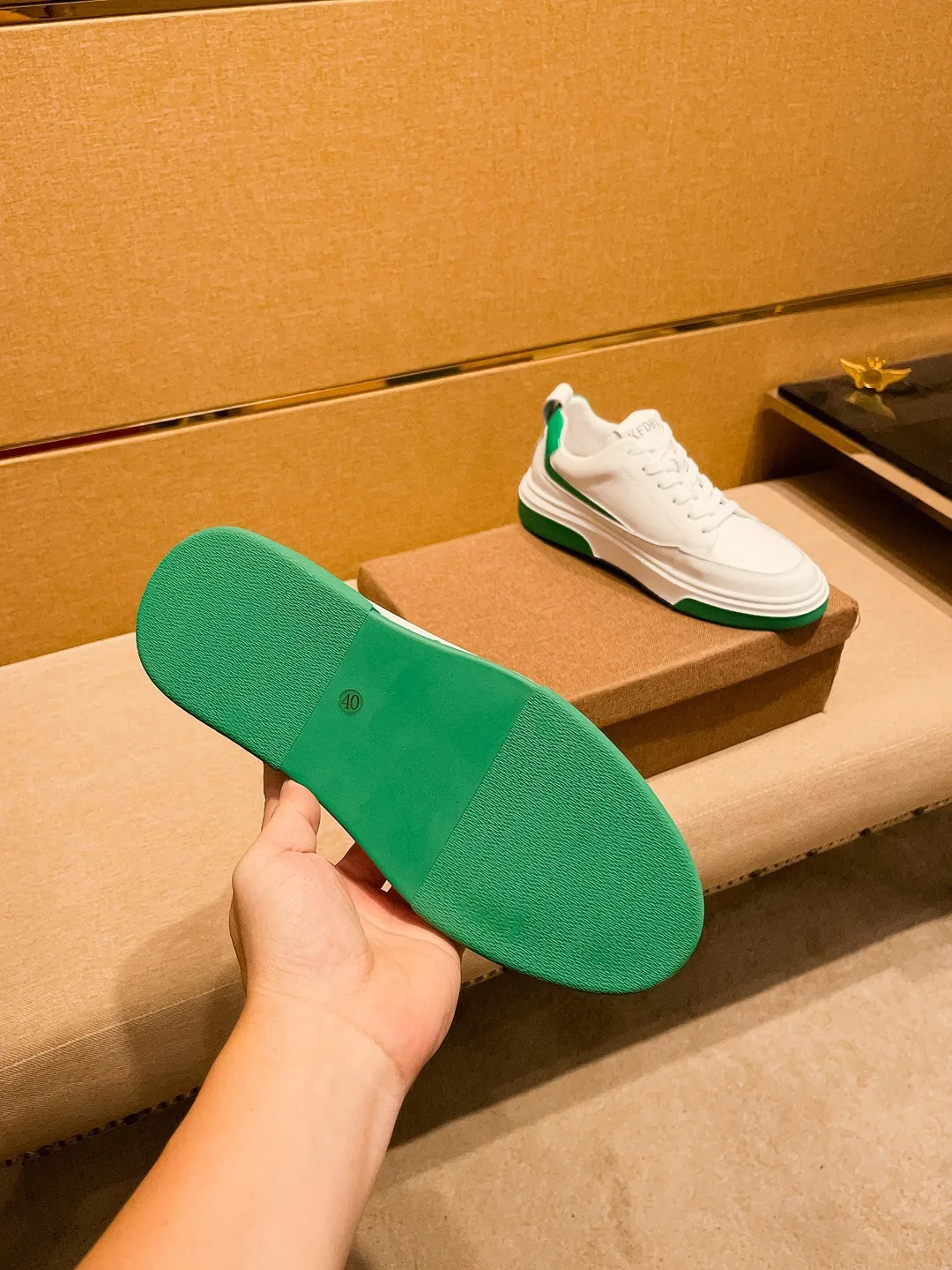 Men's shoes 💰 420💰【BV】🔥 High-end men's shoes brand official website 1:1 latest masterpiece: the upper is made of Italian imported first-layer cowhide with a comfortable and breathable lining➕original non-slip and wear-resistant outsole🔥, making walking more convenient and comfortable! An exclusive new model, a stunning work, a beautiful 1:1 replica [color] compared to the official quality! Create a fashionable personality to set off your uniqueness! A must-have for trendy men! Classic🔥Size: 38-44 Color: 🔥Multiple colors available🔥.